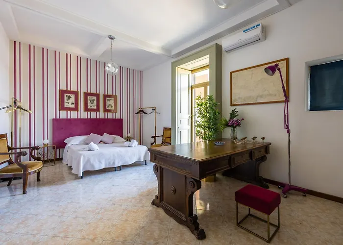 New Design In Апартаменты Неаполь