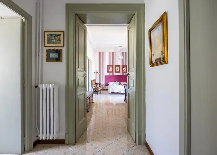 New Design In Апартаменты Неаполь