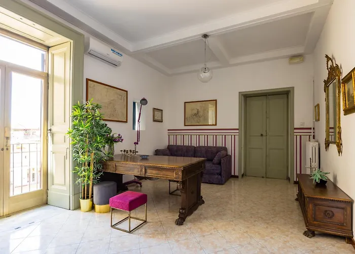 New Design In Неаполь